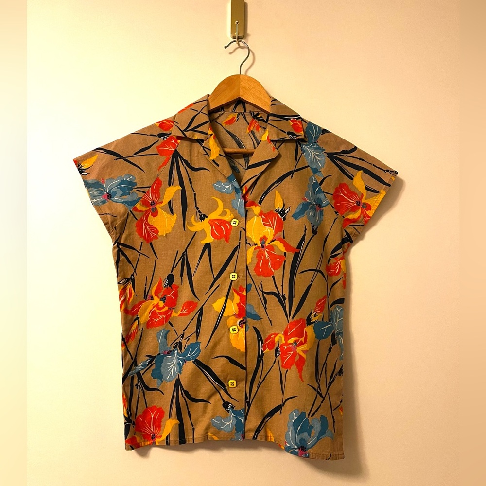 Vintage Hawaiian Blouse